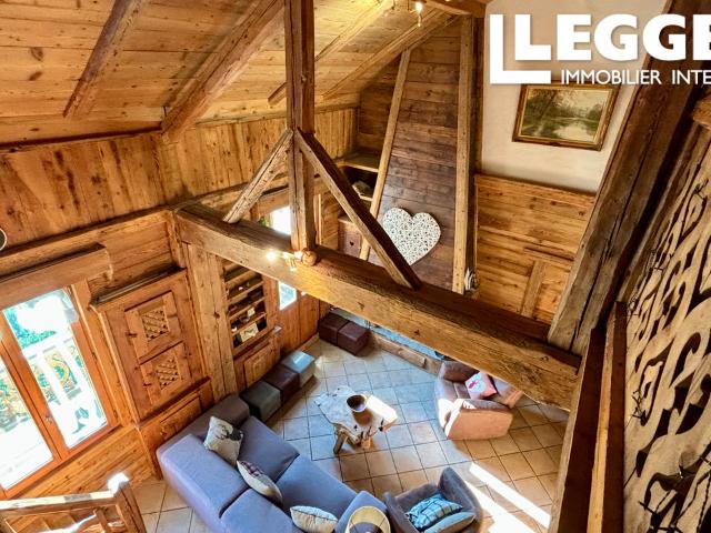 Triplex F6 à vendre à Saint Gervais Mont Blanc, avec accès facile aux pistes et à la ville