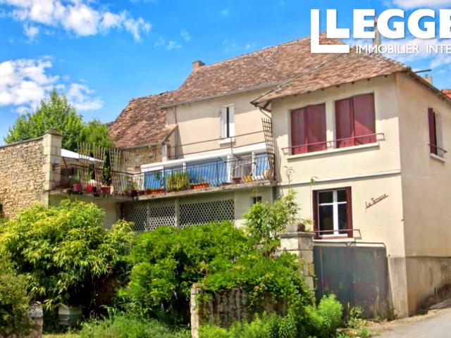 Maison de 5 chambres avec véranda et terrasse donnant sur la rivière