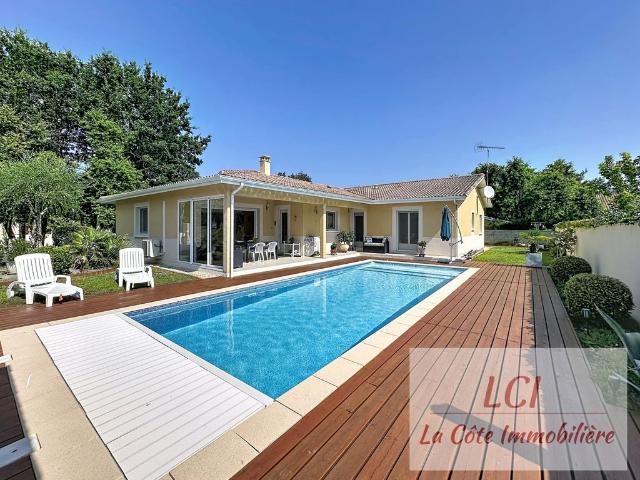 Maison de 5 chambres de luxe en vente à Gujan Mestras, Nouvelle Aquitaine