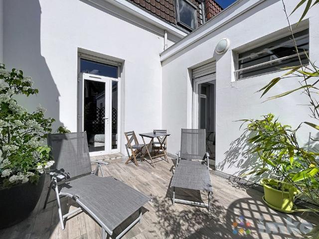 Maison de 5 chambres de luxe en vente à Dunkerque, France