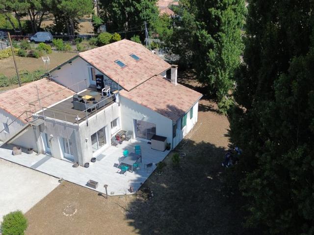 Maison de 5 chambres de luxe en vente à La Tremblade, France