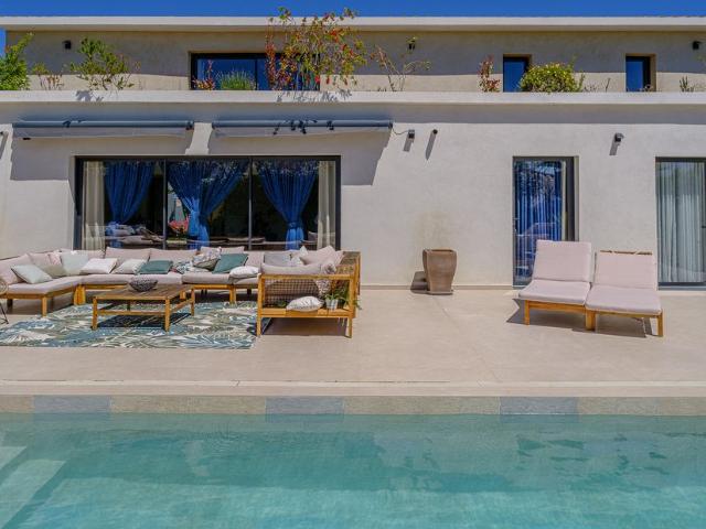 Maison de 5 chambres de luxe en vente à Marseille, Provence Alpes Côte d'Azur