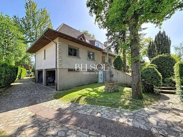 Maison de 5 chambres de luxe en vente à Sucy en Brie, Île de France