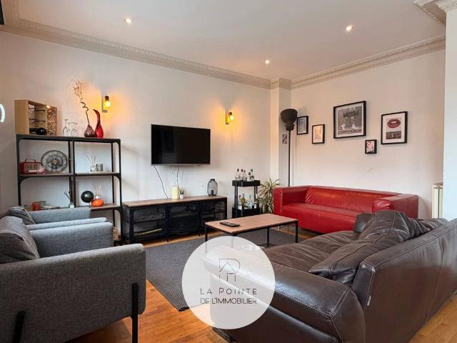 Maison de 5 chambres de luxe en vente à Rennes, Bretagne