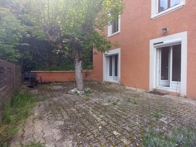 MAISON DE 5 PIÃ?CES