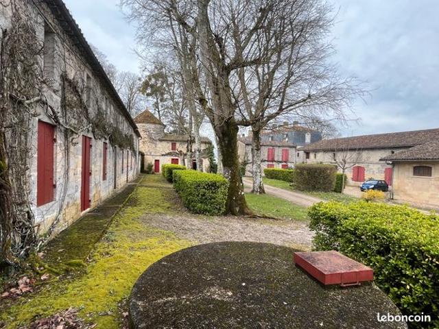 Maison de 5 pièces à rénover
