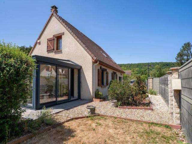 Maison de 5 pièces de 108 m² à Amfreville sur Iton