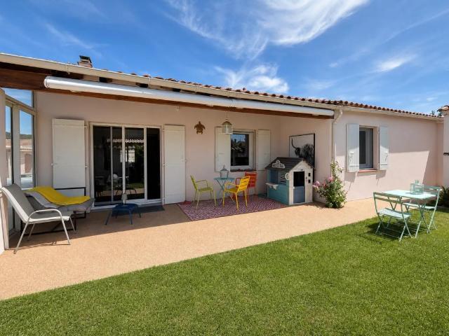 Maison de 5 pièces de 109 m² à Donzère