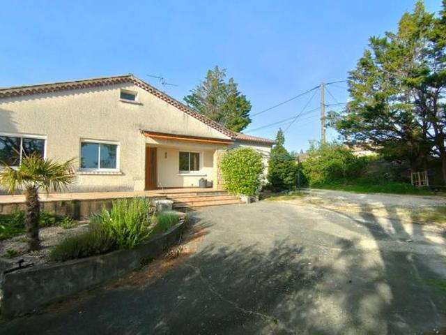 Maison de 5 pièces avec terrain de 2600m²