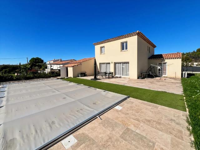 Maison de 5 pièces de 136 m² située à Vinon sur Verdon