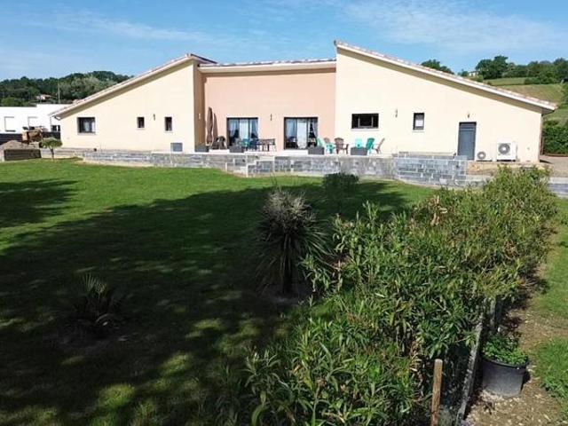 Maison de 5 pièces de 160 m² à Ségos