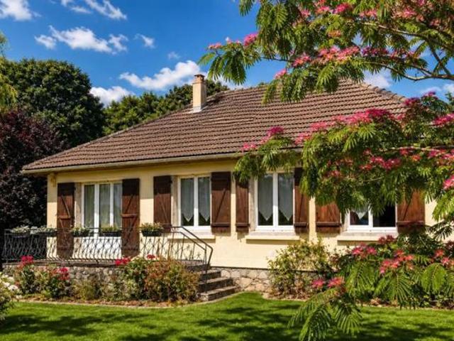 Maison de plain pied 5 pièces de 85 m² à Saint Pierre en Auge
