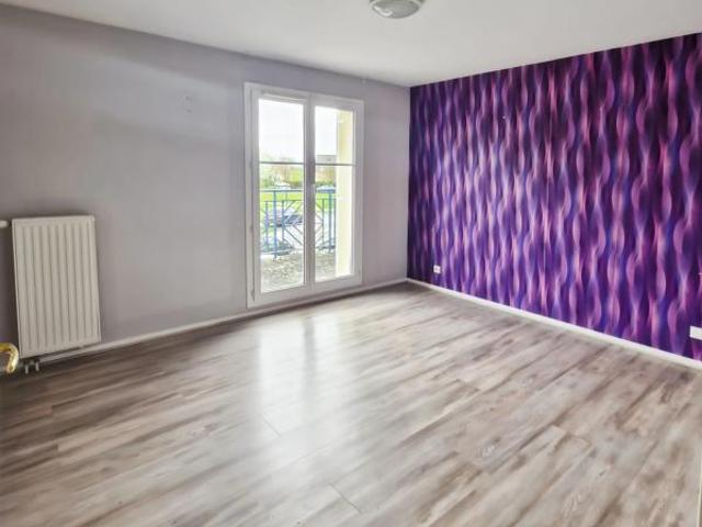 Maison 5 pièces 98m², jardin, Angerville