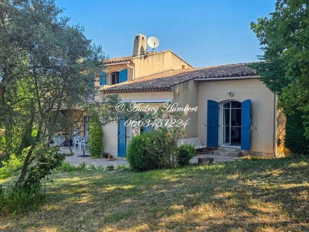 Maison de 5 pièces de luxe en vente à Manosque, France