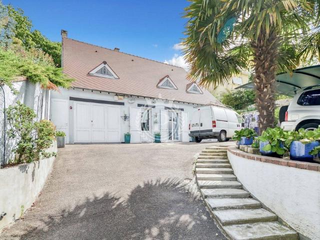 Maison de 5 pièces de luxe en vente à Montmorency, Île de France