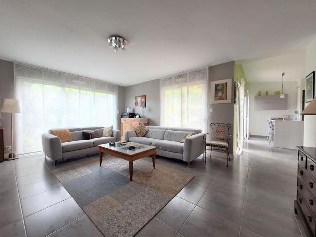 Maison de 5 pièces de luxe en vente à Orvault, Pays de la Loire
