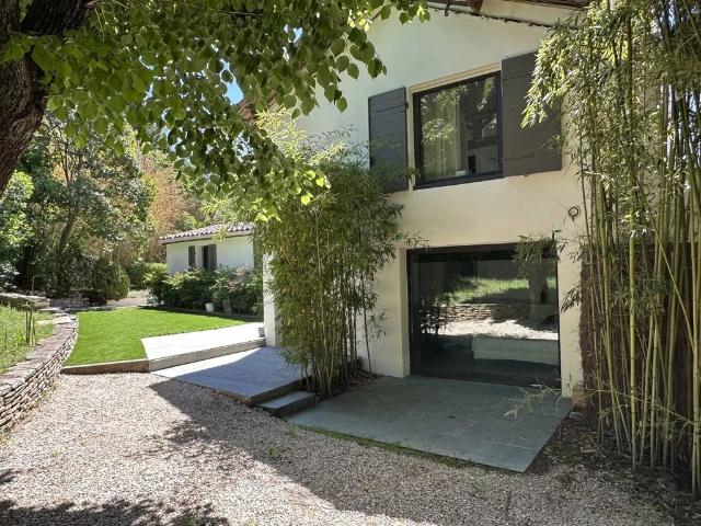 Maison de 5 pièces de luxe en vente à Aix en Provence, France