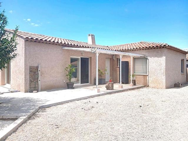 Maison de 5 pièces de luxe en vente à Brignoles, Provence Alpes Côte d'Azur