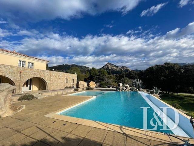 Maison de 5 pièces de luxe en vente à Calvi, Corse
