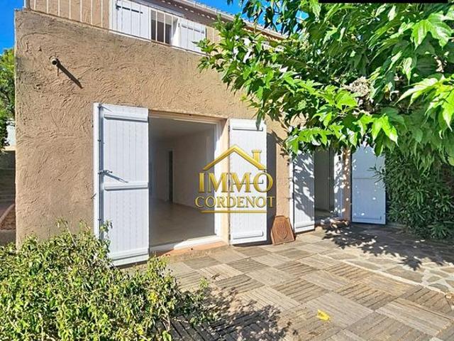 Maison de 5 pièces de luxe en vente à Carqueiranne, France