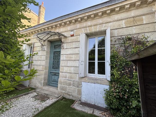 Maison de 5 pièces de luxe en vente à Caudéran, France
