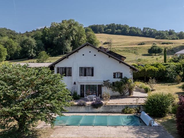 Maison de 5 pièces de luxe en vente à Cernex, Auvergne Rhône Alpes