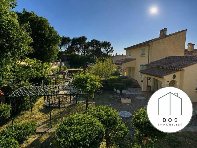 Maison de 5 pièces de luxe en vente à Cornillon Confoux, Provence Alpes Côte d'Azur