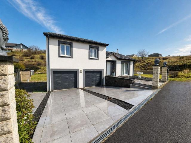 Maison de 5 pièces de luxe en vente à Hussigny Godbrange, France