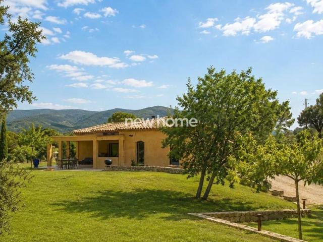 Maison de 5 pièces de luxe en vente à La Garde Freinet, France