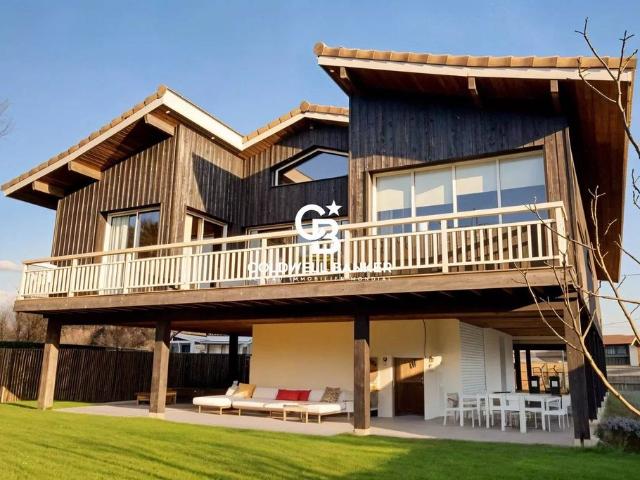 Maison de 5 pièces de luxe en vente à Lanton, France