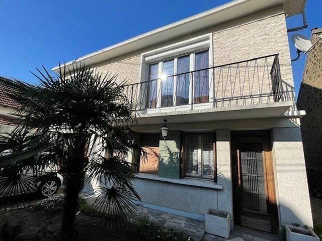 Maison de 5 pièces de luxe en vente à Le Blanc Mesnil, France