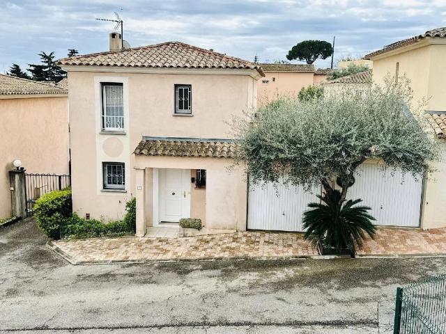 Maison de 5 pièces de luxe en vente à Le Cannet, Provence Alpes Côte d'Azur