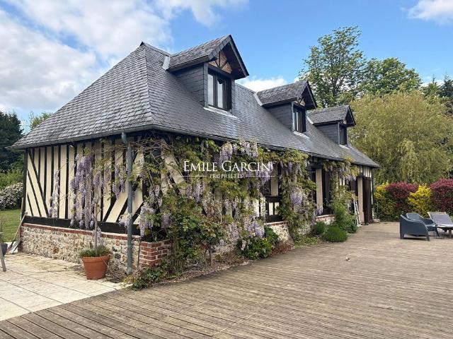 Maison de 5 pièces de luxe en vente à Pont l'Évêque, Normandie