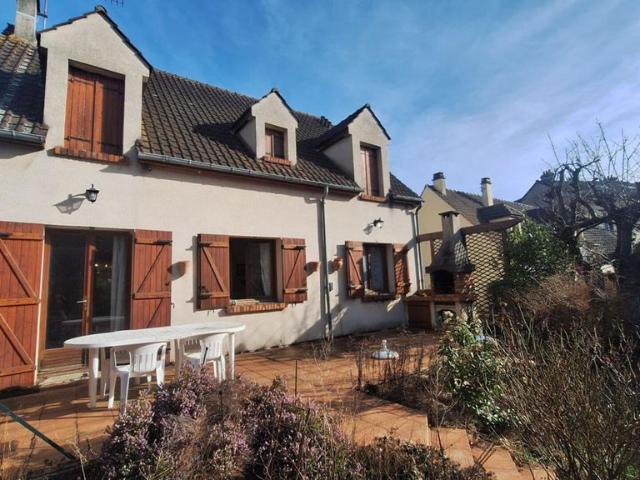 Maison de 5 pièces de luxe en vente à Pontoise, Île de France