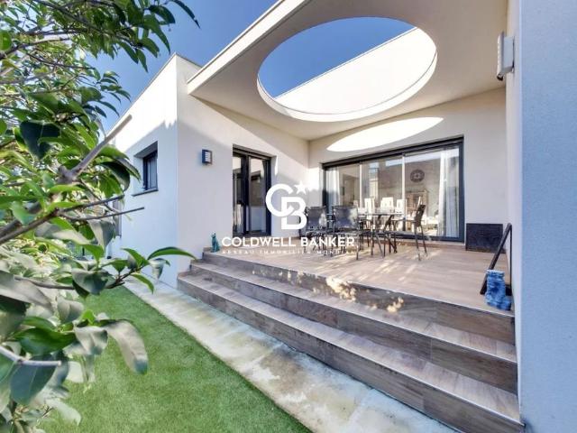 Maison de 5 pièces de luxe en vente à Saint Nazaire, Occitanie