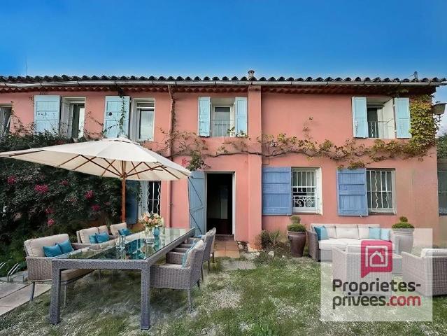 Maison de 5 pièces de luxe en vente à Sanary sur Mer, Provence Alpes Côte d'Azur