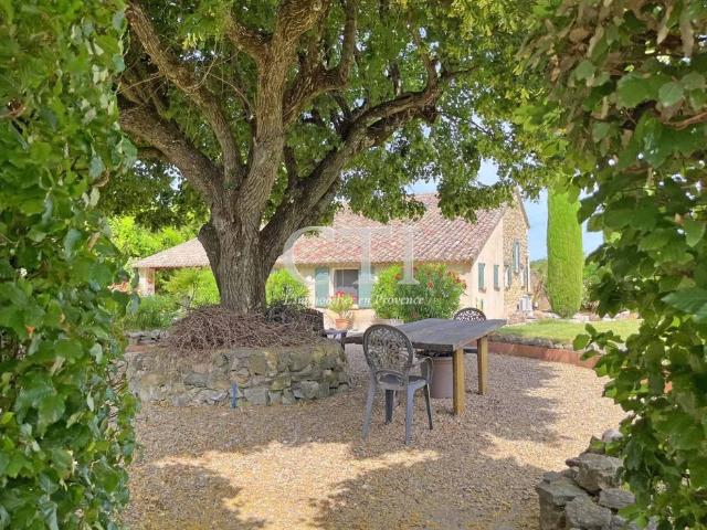 Maison de 5 pièces de luxe en vente à Vaison la Romaine, Provence Alpes Côte d'Azur