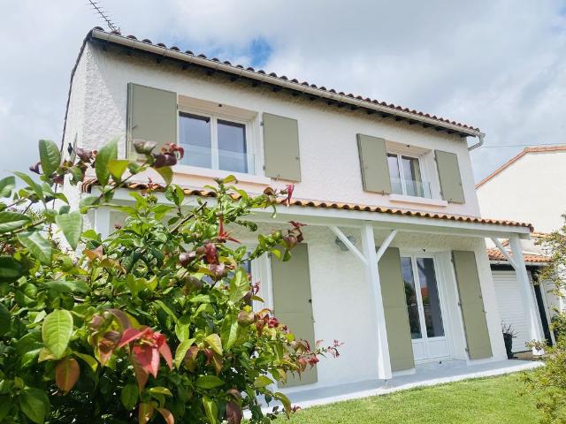Maison de 5 pièces de luxe en vente à Vaux sur Mer, Nouvelle Aquitaine