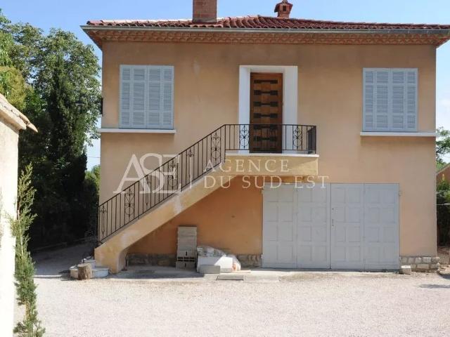 Maison de 4 chambres de luxe en location à Aix en Provence, Provence Alpes Côte d'Azur