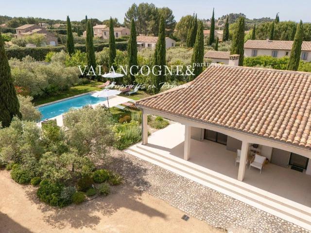 Maison de 5 pièces de luxe en location à Eygalières, Provence Alpes Côte d'Azur