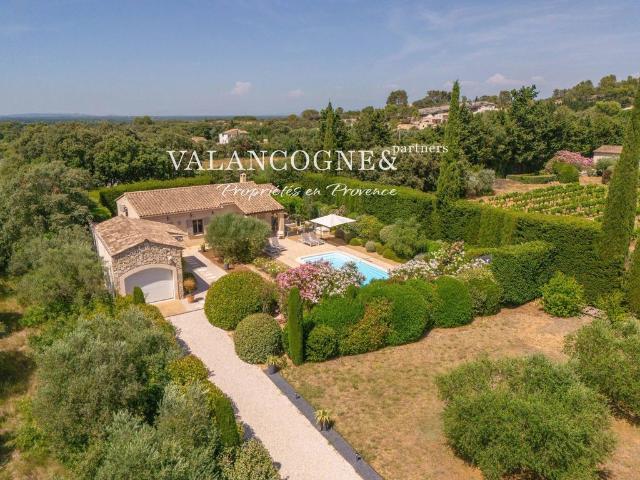 Maison de 5 pièces de luxe en location à Eygalières, Provence Alpes Côte d'Azur