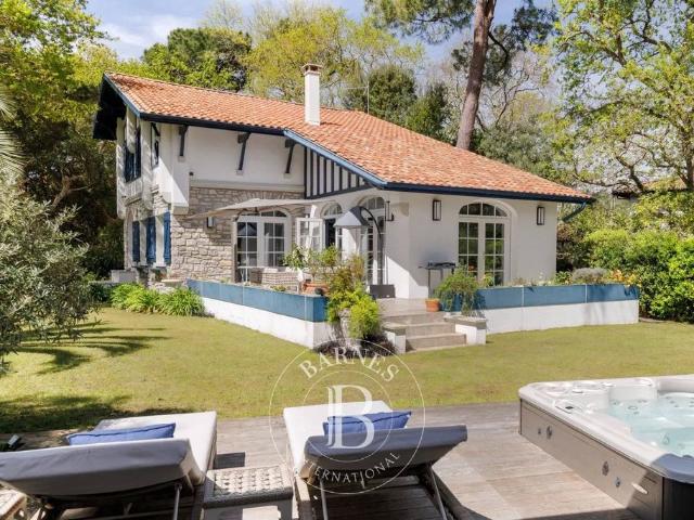 Maison de 5 pièces de luxe en location à Hossegor, France
