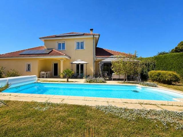 Maison de 5 pièces principales