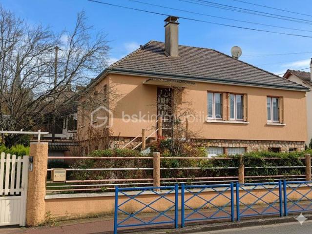 Maison de 5 pièces proximité centre ville