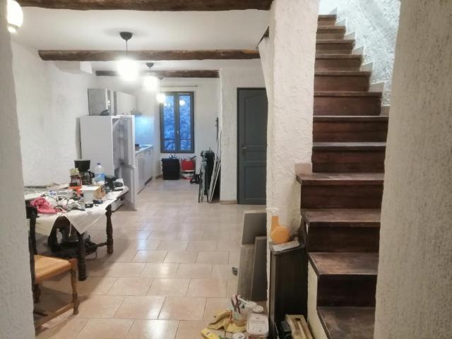 Maison de 60m2 à louer sur Malijai