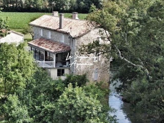Maison de 6 chambres de luxe en vente à Agen, Nouvelle Aquitaine