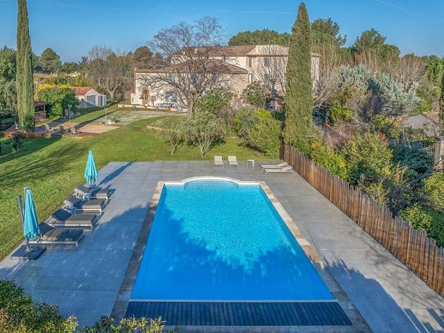 Maison de 6 chambres de luxe en vente à Aix en Provence, Provence Alpes Côte d'Azur