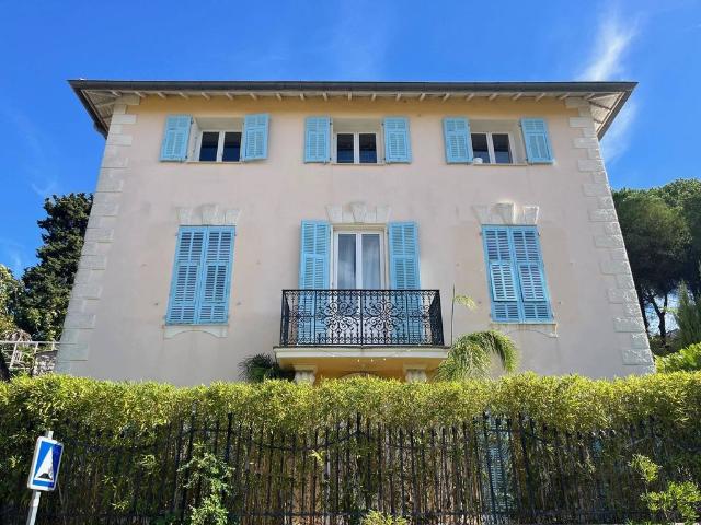 Maison de 6 chambres de luxe en vente à La Turbie, Provence Alpes Côte d'Azur