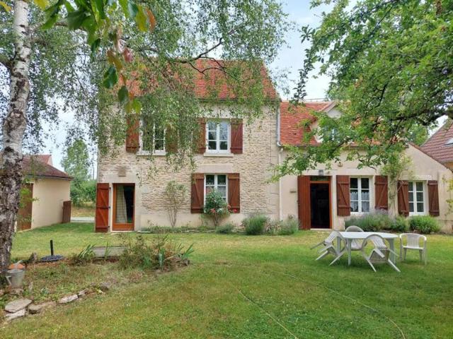 Maison de 6 pièces de 106 m² à Corvol l'Orgueilleux