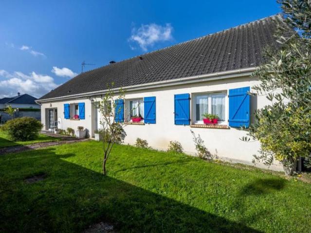 Maison de 6 pièces de 117 m² à Saint Aubin sur Gaillon